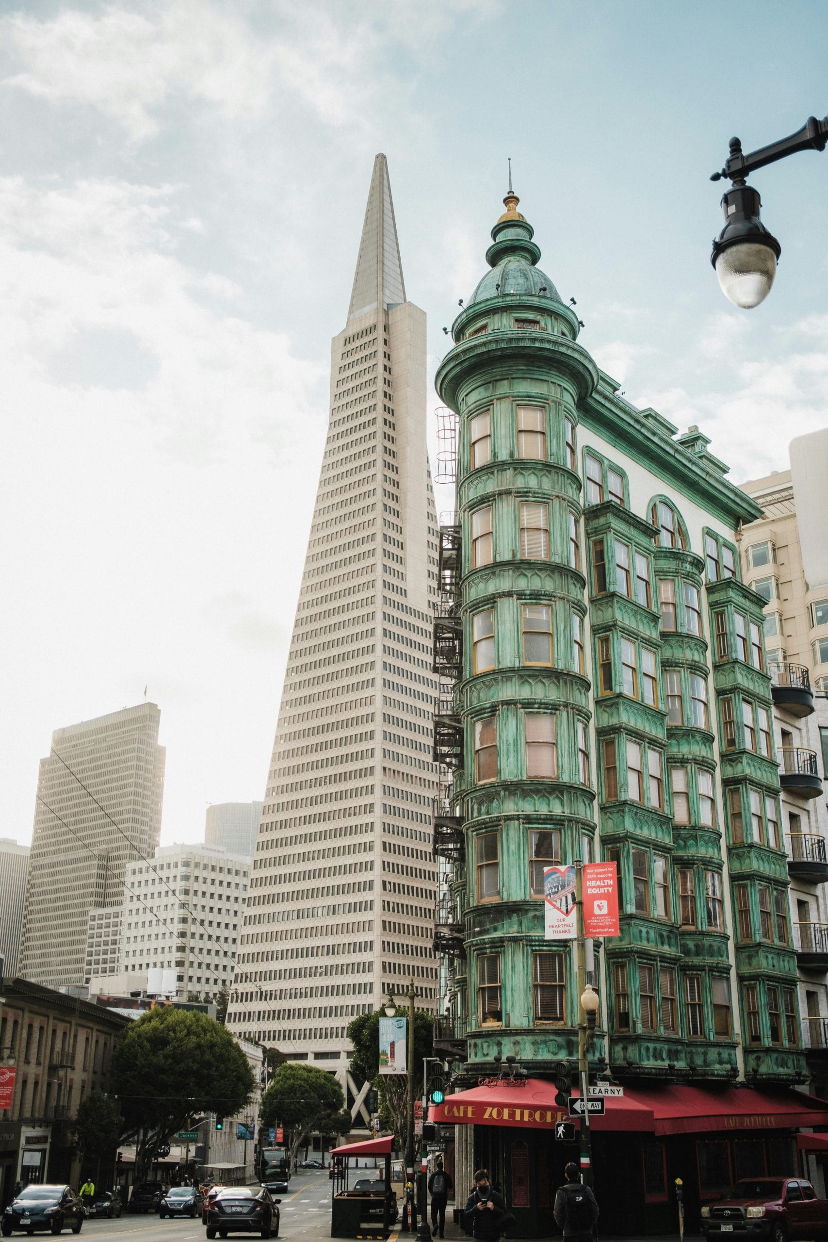 Luxury bay-view hotels San Francisco waterfront vista