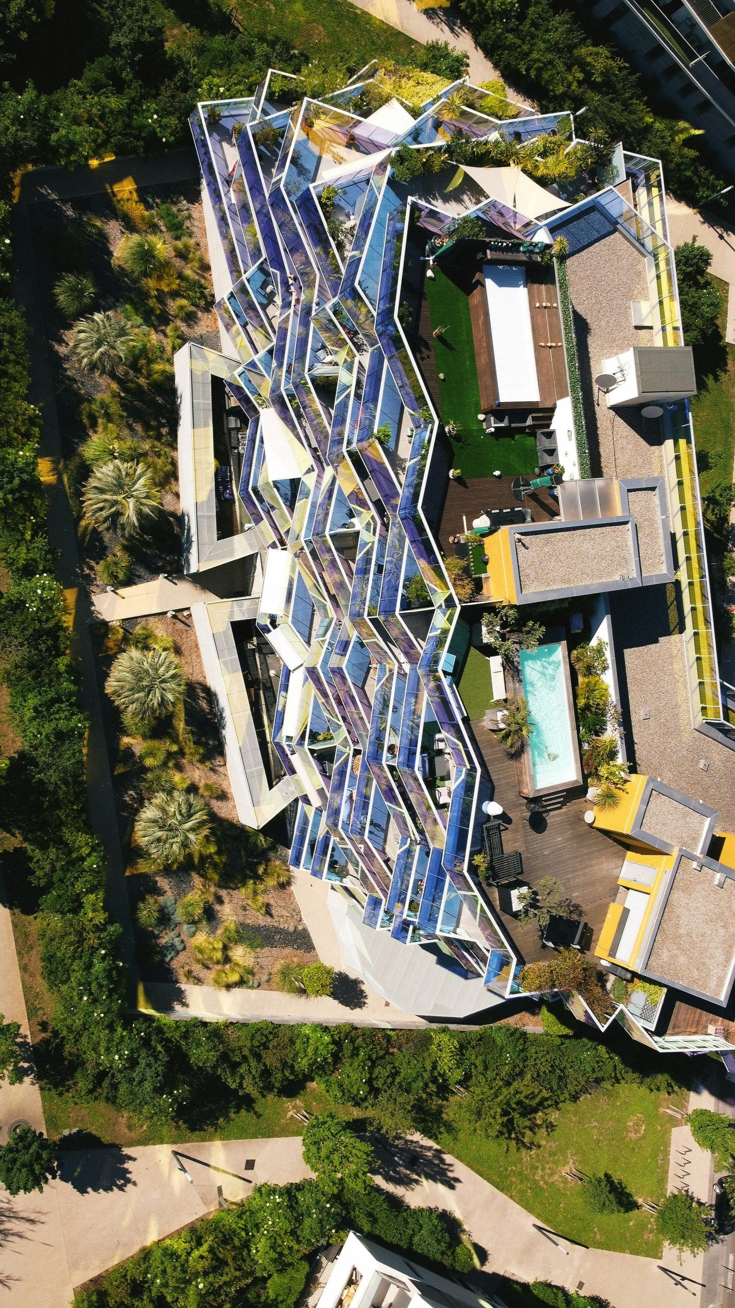 A breathtaking example of avant-garde architecture hotels by the sea
