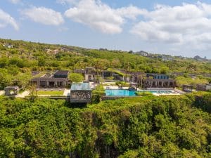 luxury cliffside retreats romantic escape 1