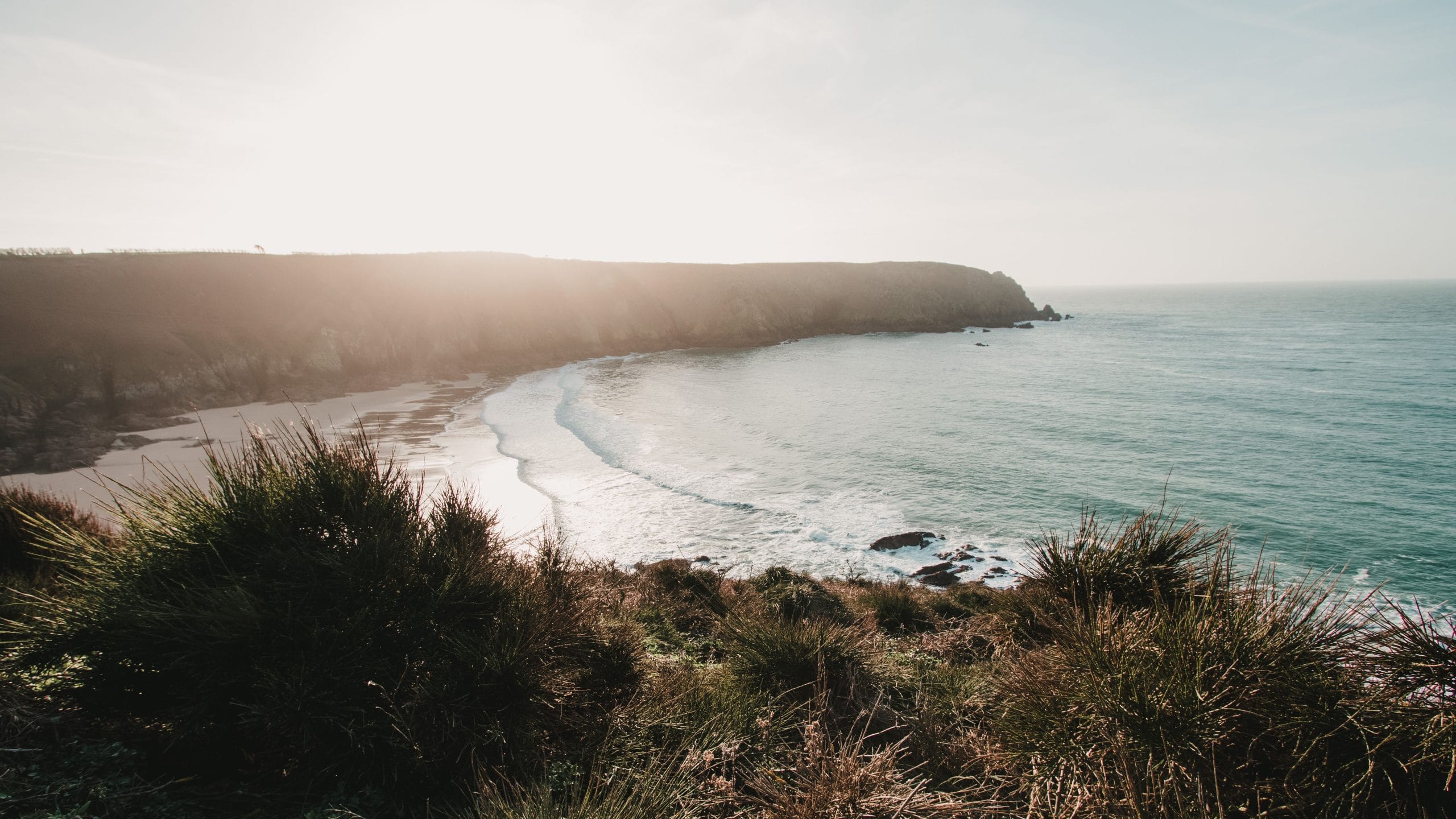 The Art of Slow Living in Luxury Digital Detox Retreats A serene setting at one of the world's luxury digital detox retreats