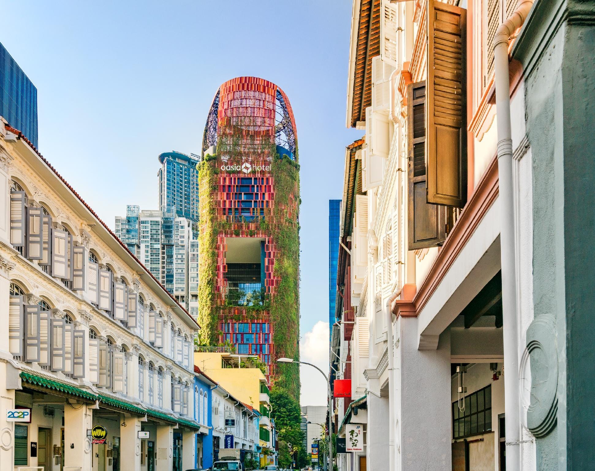 A Refined Oasia Hotel Downtown Singapore by Far East Hospitality Review