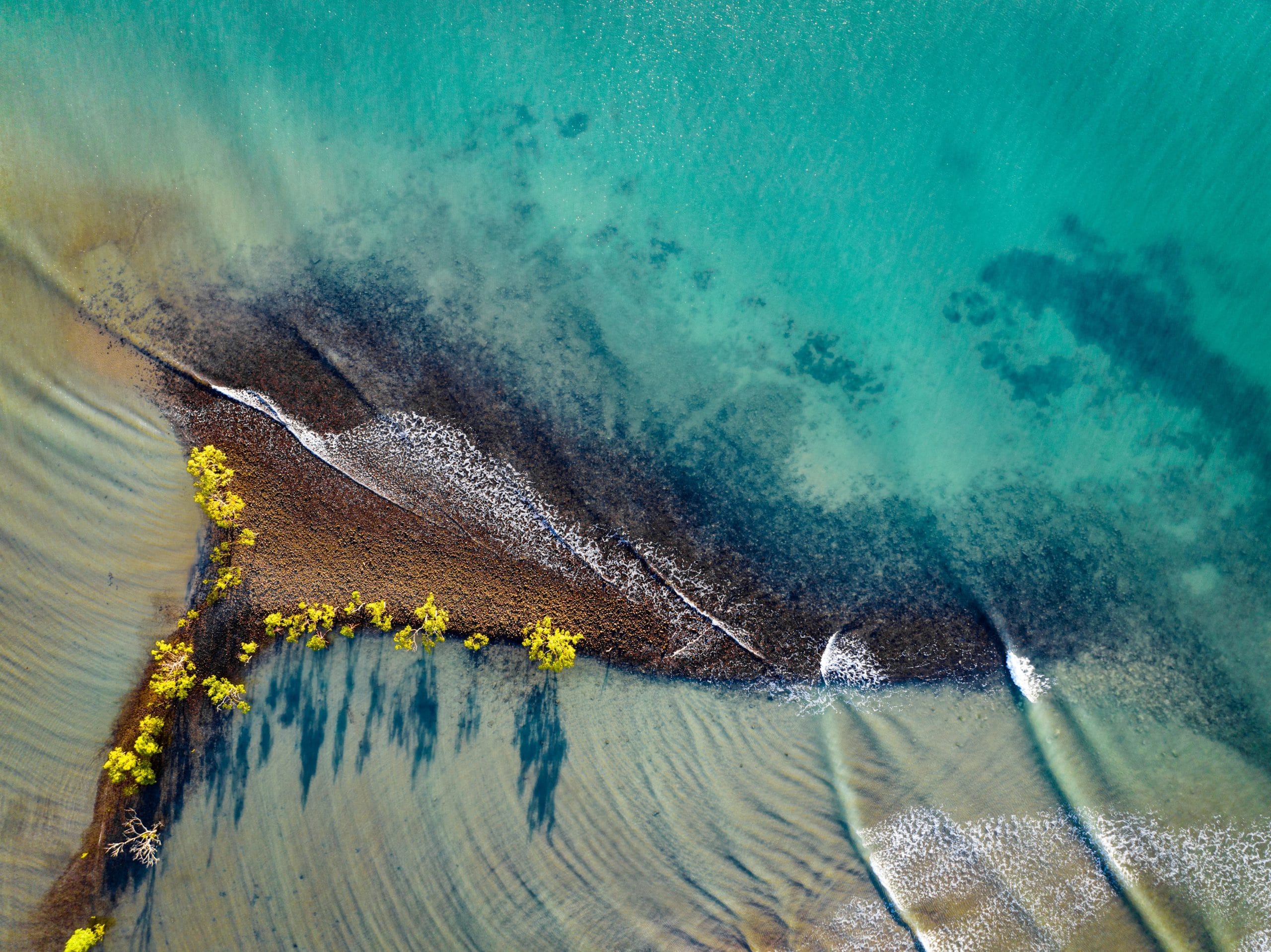 Port Douglas travel planning guide for a refined escape A luxury coastal view in Port Douglas as part of a Port Douglas travel planning guide