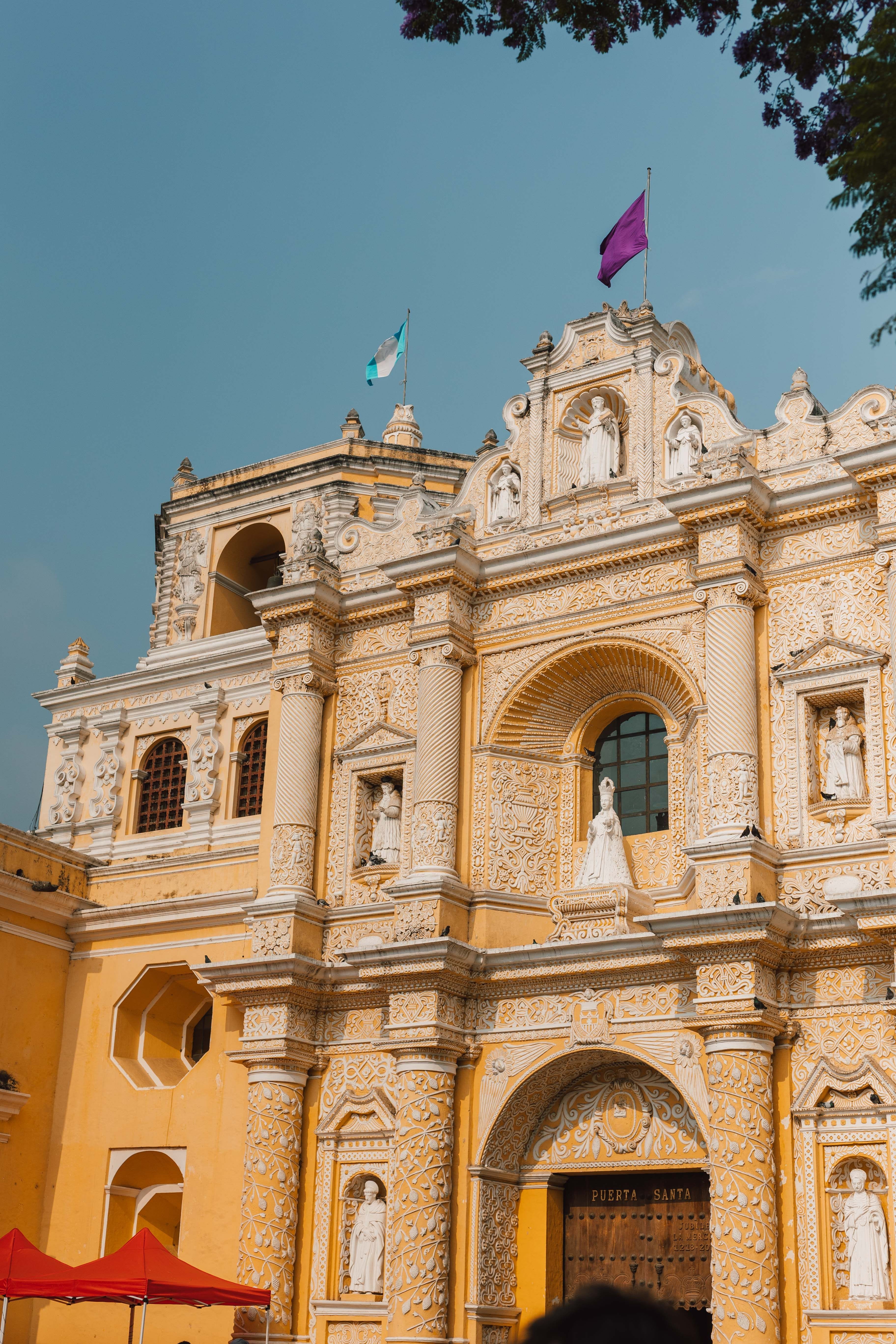 A serene courtyard during an Antigua Guatemala luxury escape