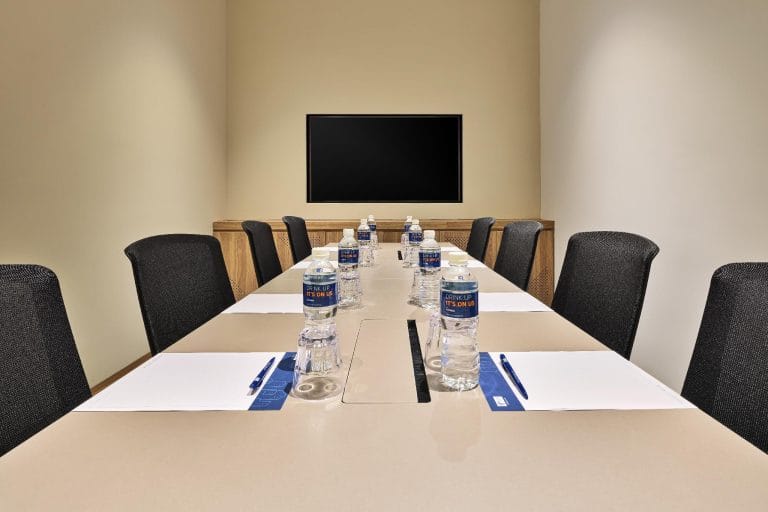 Holiday Inn Express Singapore Serangoon By IHG review and Guide