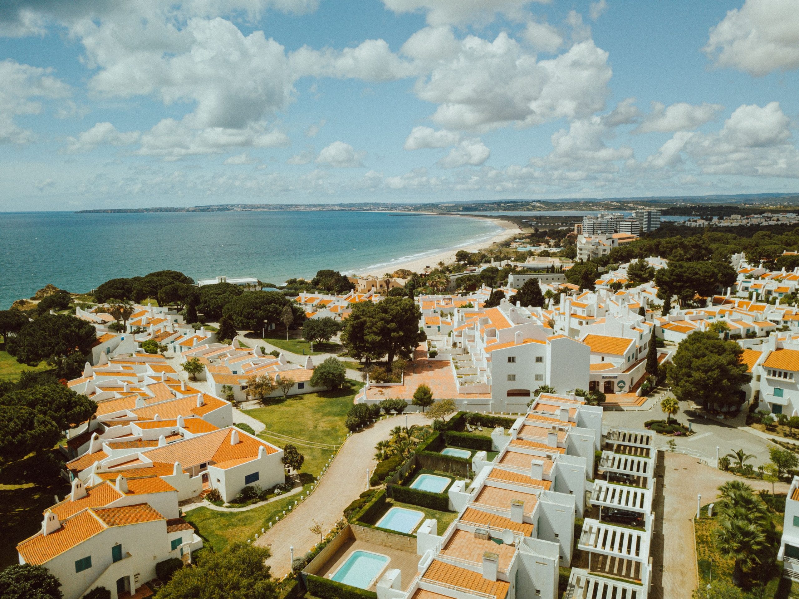A romantic Algarve luxury escape for the refined traveler A serene coastal view highlighting a romantic Algarve luxury escape in Portugal
