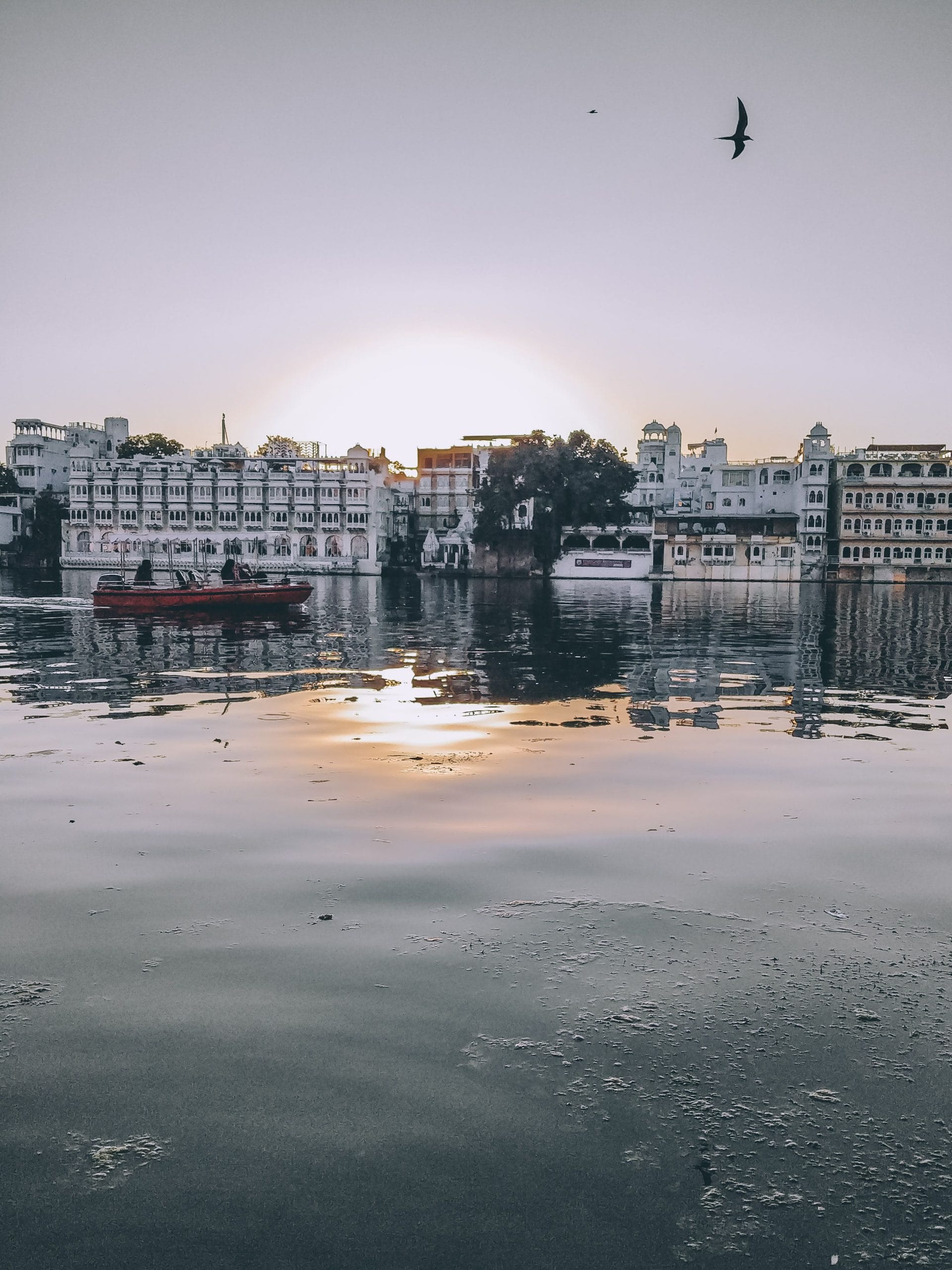 Elegant Udaipur heritage boutique stays overlooking Lake Pichola