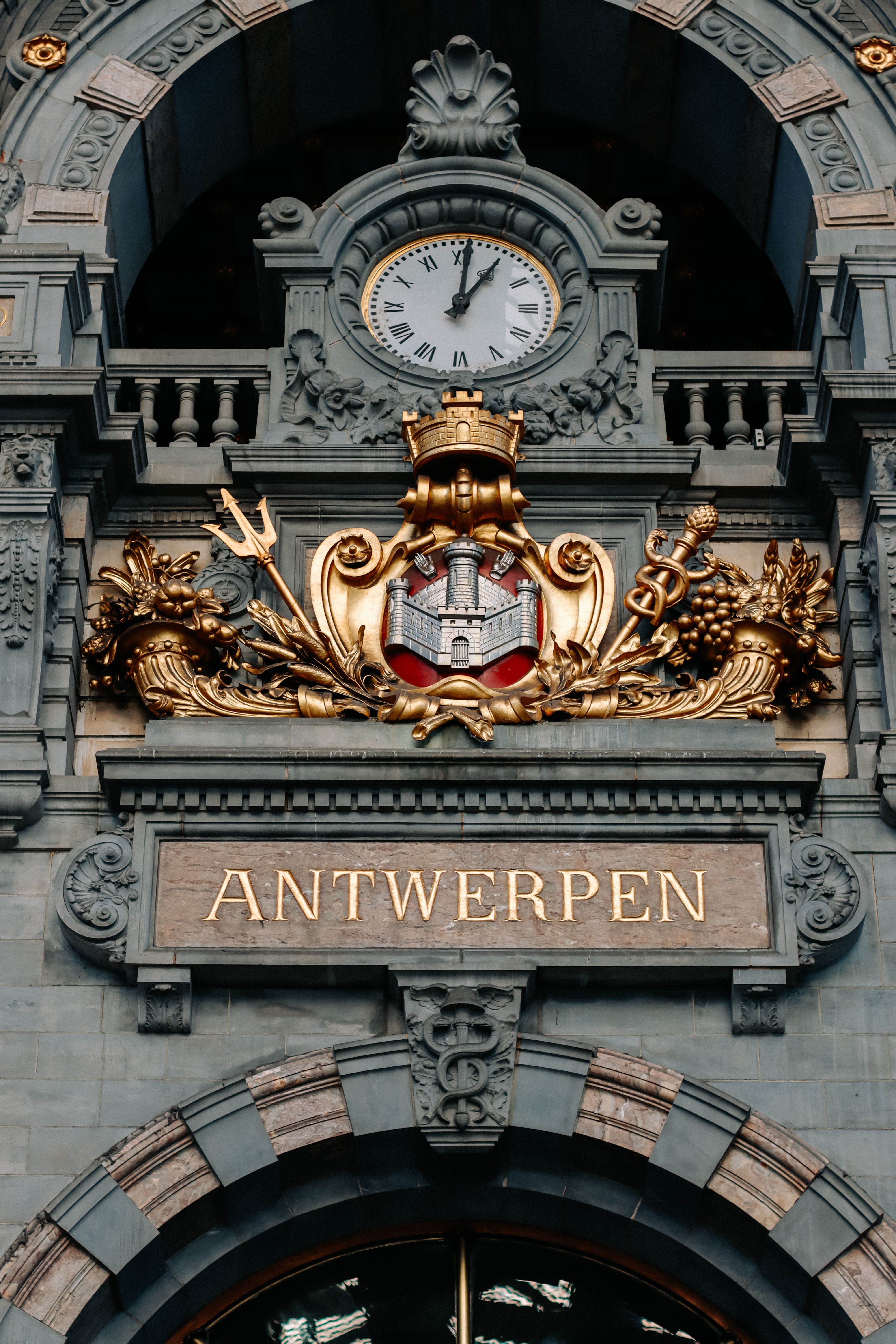 Refined street view for staying in Antwerp