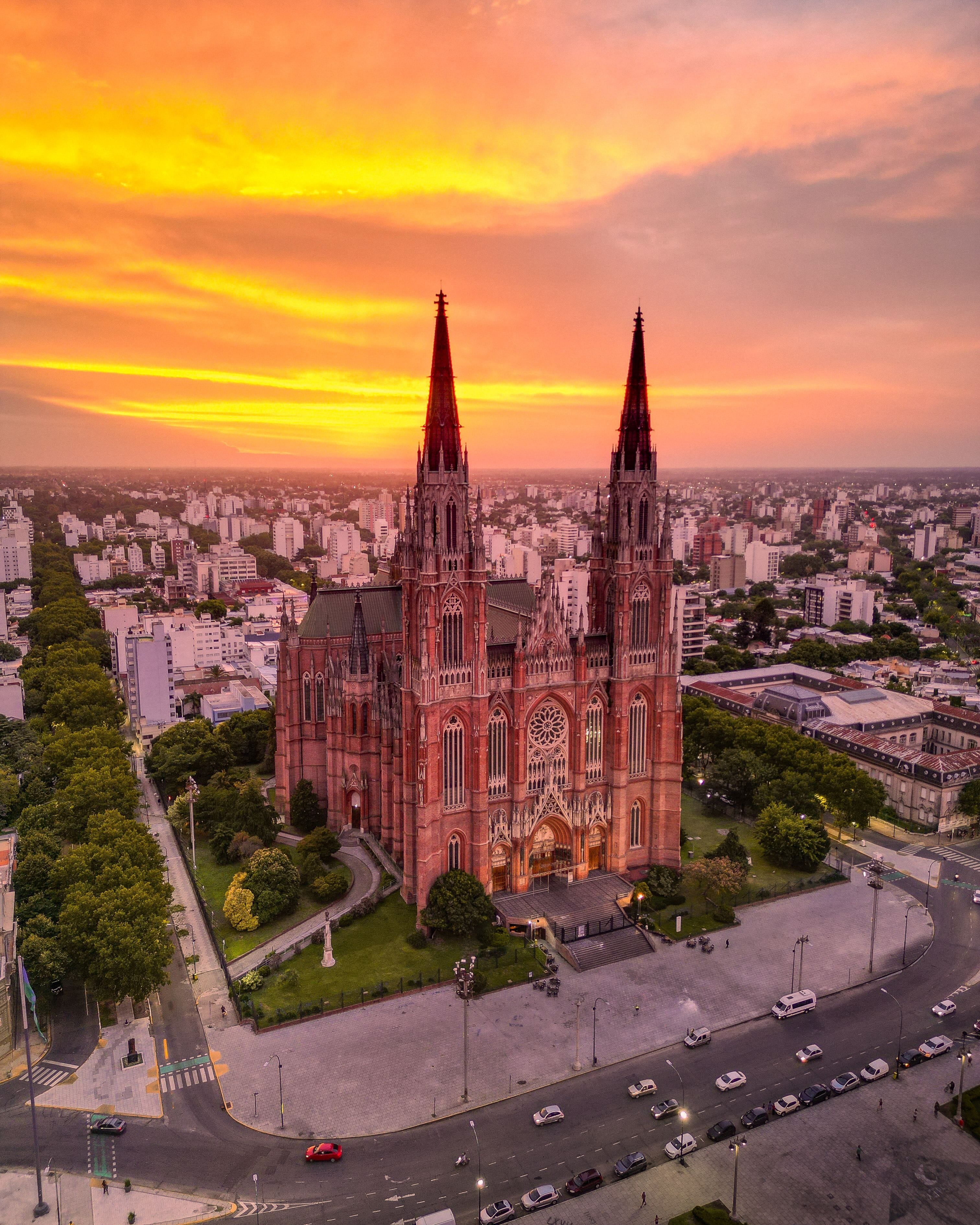La Plata stay planning guide for luxury travel