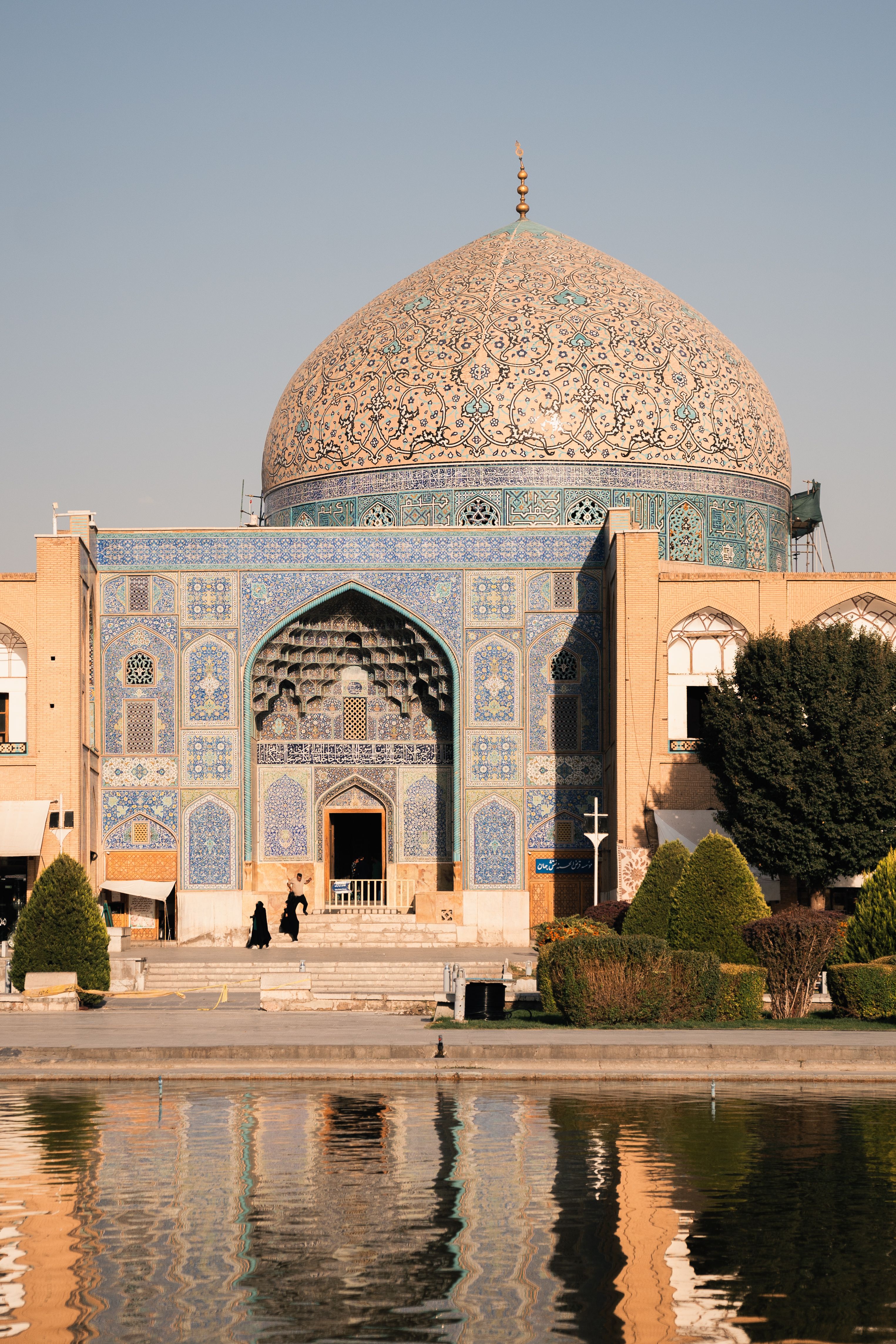 Elegant Isfahan luxury boutique stays with Persian architecture
