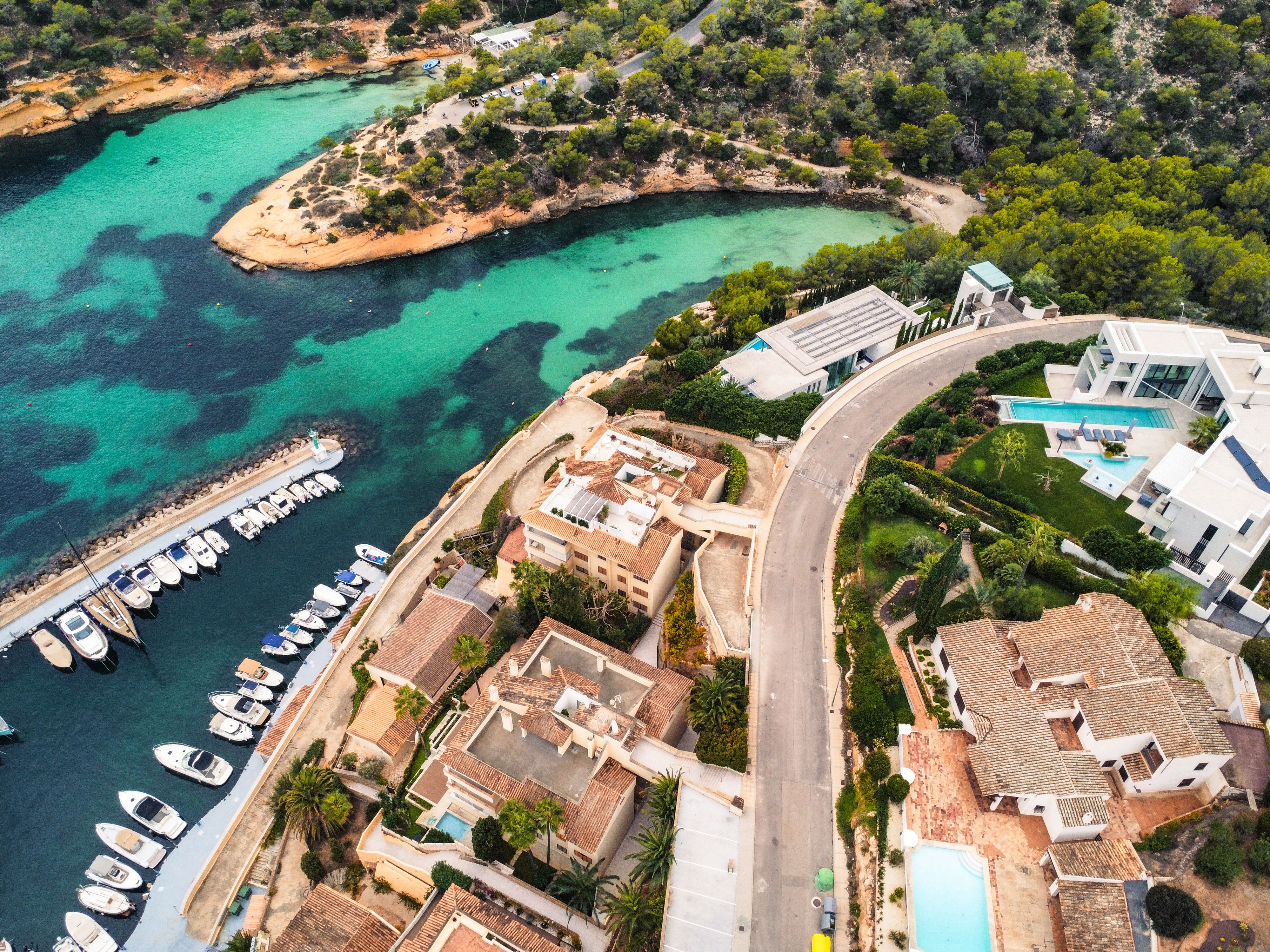 A Romantic Mallorca Escape Defined by Coastal Luxury