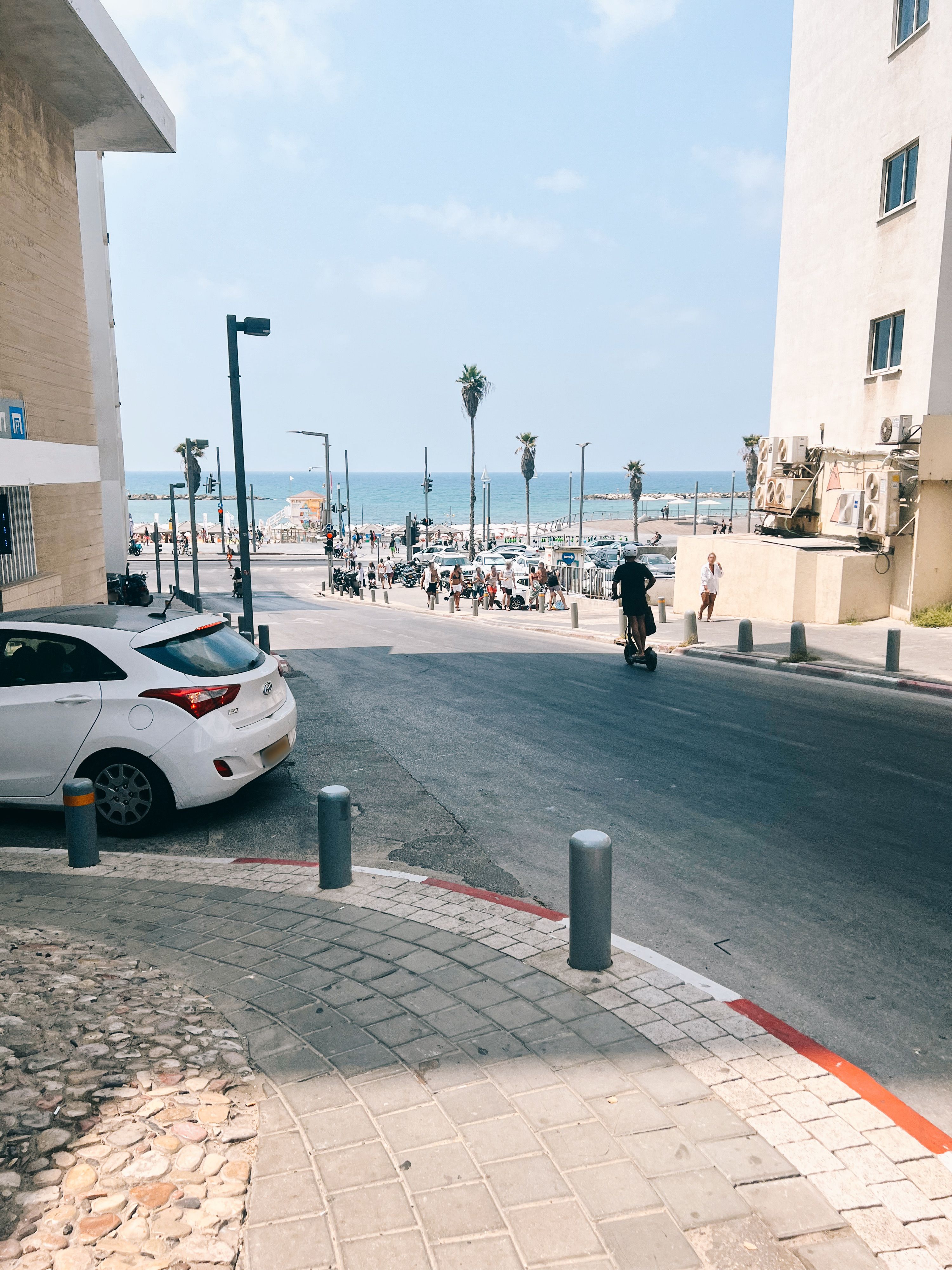 A serene view of Tel Aviv luxury design retreats in the White City