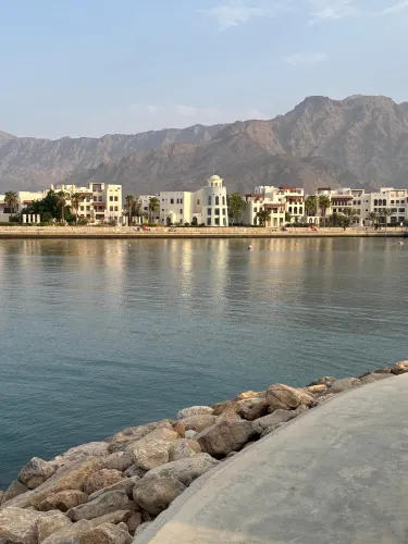 Scenic landscape for Al Hajar Mountains luxury travel