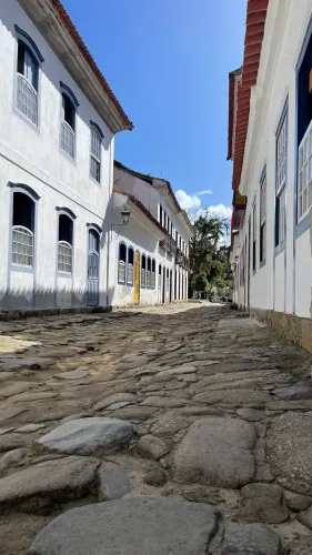 Refined streets of Paraty for a Paraty travel planning guide